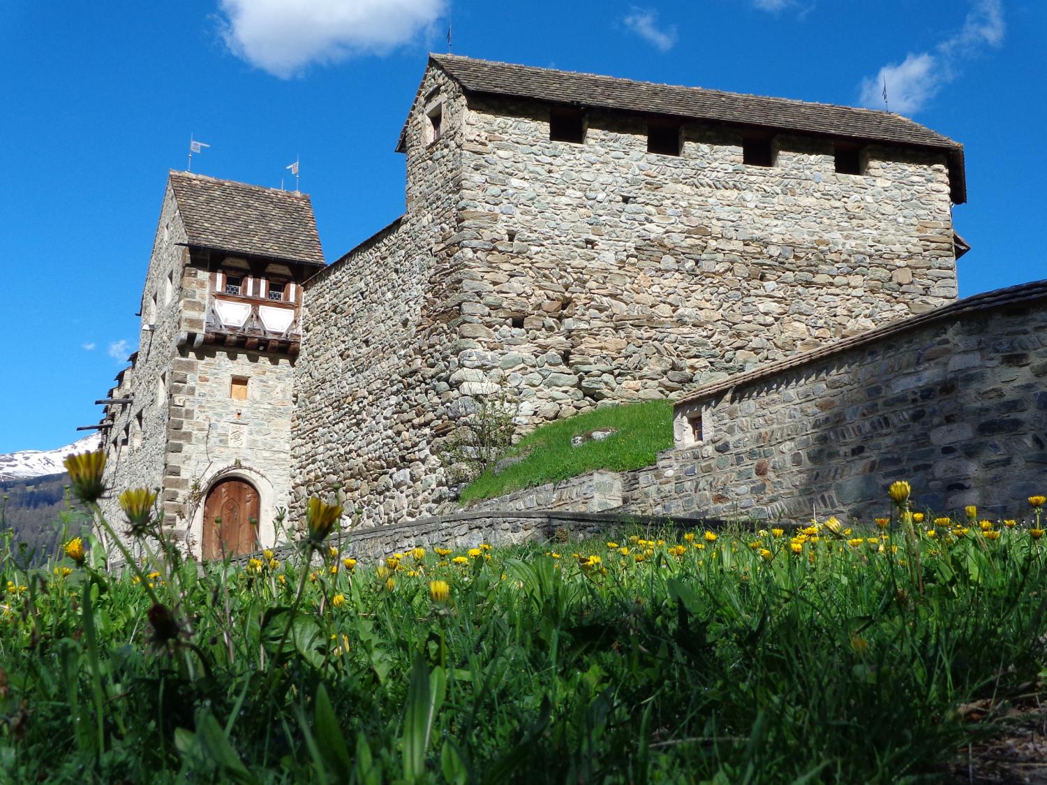 Burg Haselstein Ansicht 2